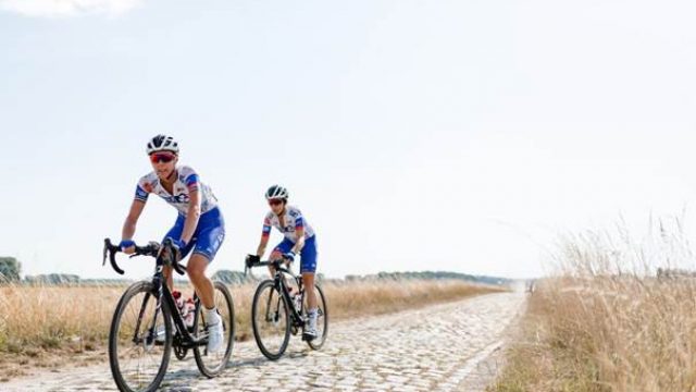 Paris-Roubaix Femmes: avec le Team Arka