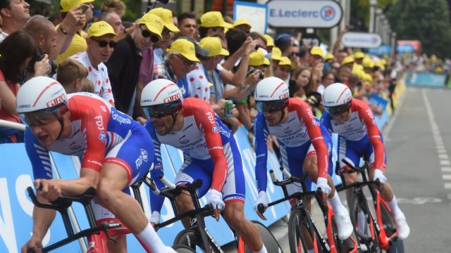 Tour de France #2: chute de Gaudu 