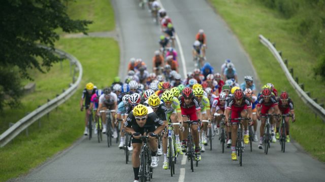 Tour de France avec BMC Racing Team : Evans monte dans le classement , Gilbert chute