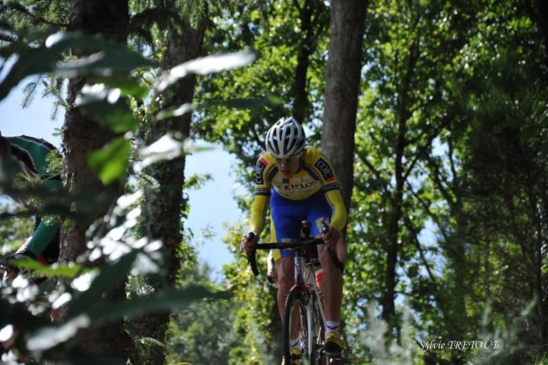 Cyclo-cross de Brandivy (56): qui succdera  Le Quau ?