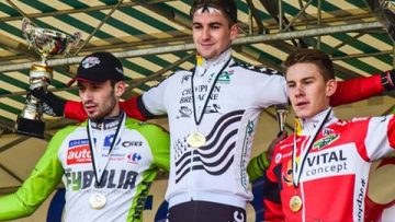 Espoirs: Periou devant Derouint / Chtelaudren: championnats de Bretagne de cyclo-cross
