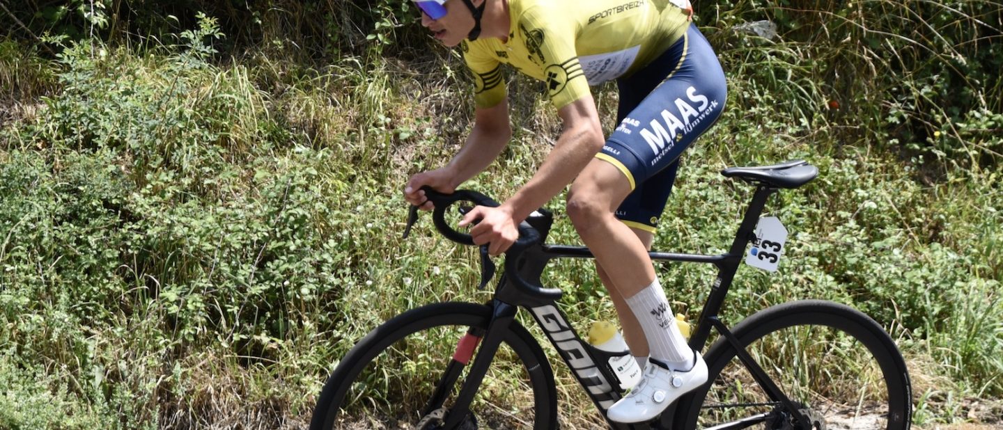 La Sportbreizh U19 UCI 2026. Jop Van Den Biggelaar, le jaune lui va si bien