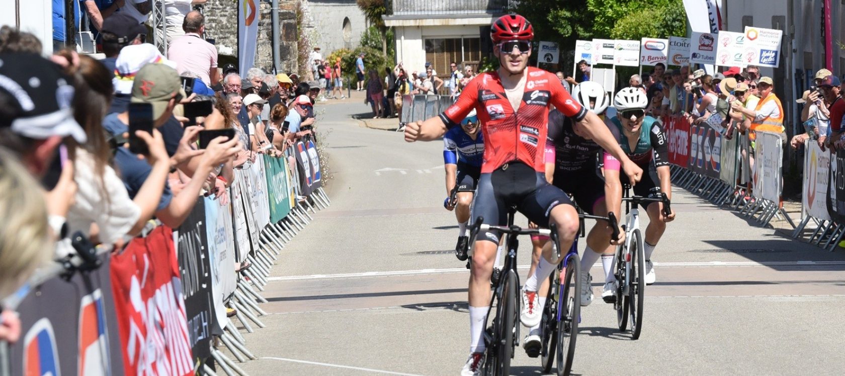 Essor Breton 2026 : LAnglais Portsmouth remporte la 3e �tape.