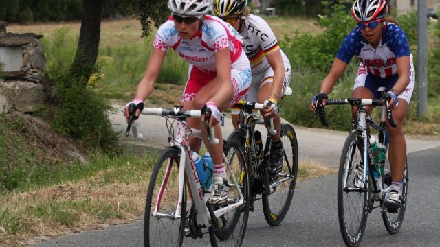 Tour de l'Aude : Mara Abbott devance Emma Pooley , qui s'habille en Jaune 