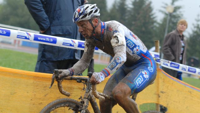 Cyclo-Cross de Marle : Mourey s'impose / Boulo 5e 