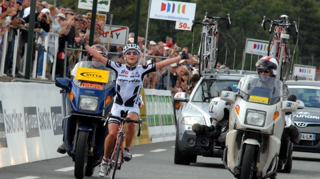 Emma Polley remporte en solitaire le Grand Prix de Plouay Dames + Rsultats 