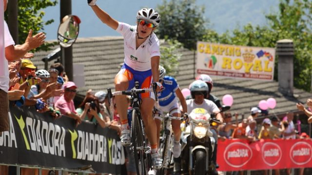 Tour d'Italie Fminin : Vos fait coup double