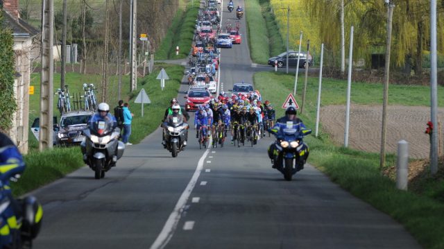 Circuit de la Sarthe: quelques belles cartes bretonnes