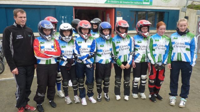 Les fminines du 22 dcouvrent le BMX  