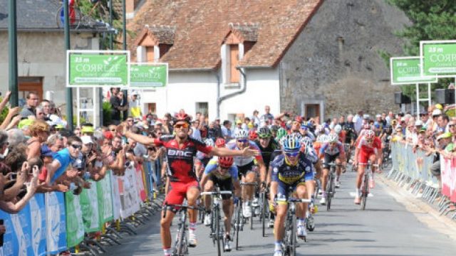 BMC Racing Team : Adam Blythe remporte l’tape d’ouverture de Paris-Corrze