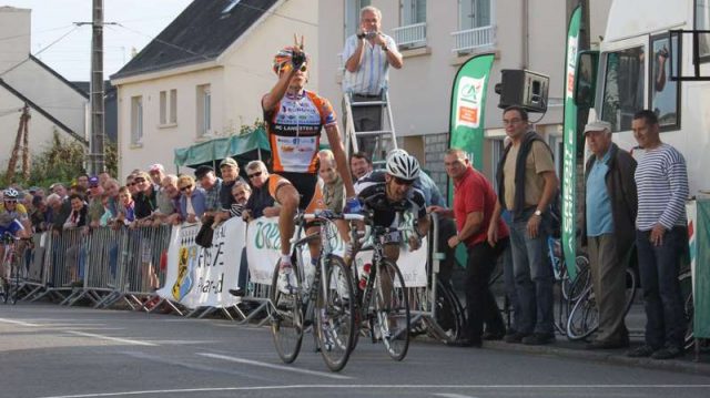 Trophe Aven Moros  Quimperl (29) : encore Barguil !