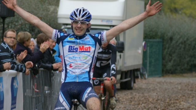 Cyclo-cross de Sainte-Luce-sur-Loire (44) - Dimanche 30 octobre 2011