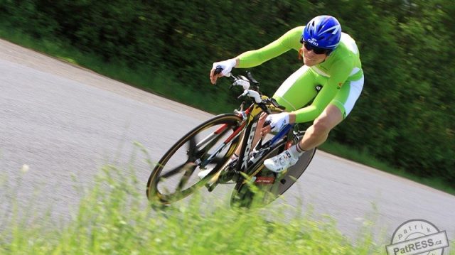 Course de la paix : Riou toujours en vert