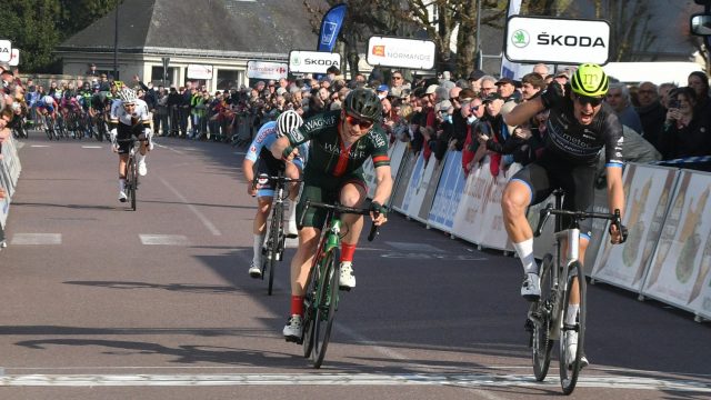 Tour de Normandie #6 : Le Berre tient bon