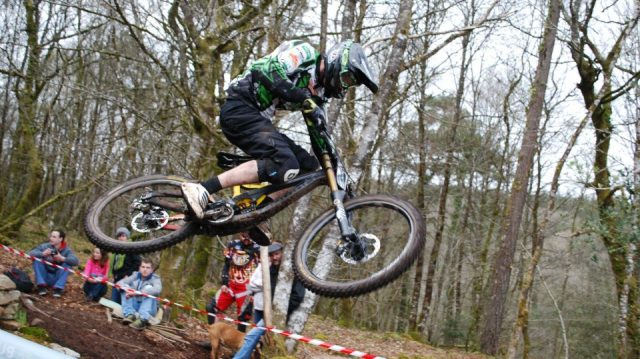 Une descente d'enfer aux Roches du Diable