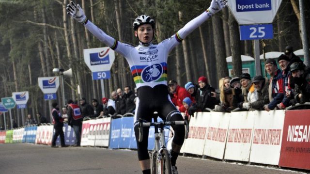 Mathieu Van Der Poel champion du Monde de Cyclo-Cross