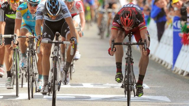 Evans en puncheur au sommet de Mur-de-Bretagne 