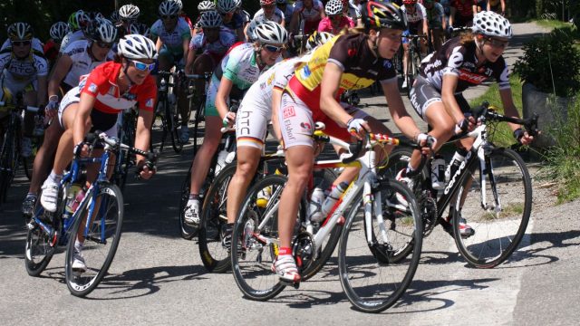 Tour de l'Aude : Marianne Vos gagne son tape  