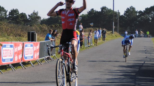 Cyclo-cross de Kerlouan Meneham : Le Bouedec fait le doubl