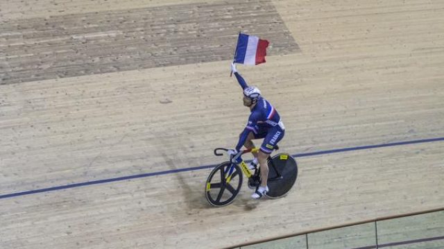 Keirin Hommes: Pervis  en dmonstration 