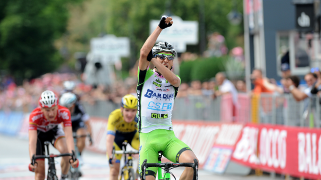 Giro #17 : Pirazzi se venge
