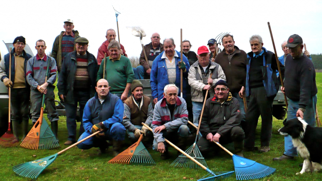 La Chapelle-Neuve (56) : au travail ! 