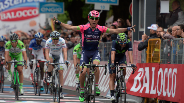 Giro 7 : Contador a tenu