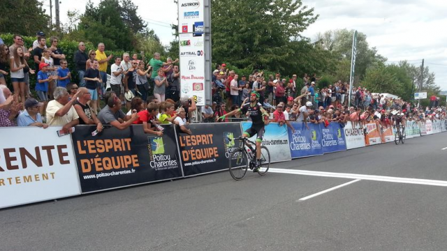 Tour du Poitou-Charentes #1: Arnaud Grard en finisseur