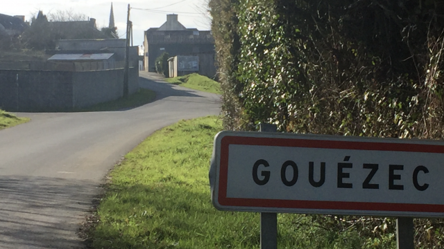 Gouzec (29): Place aux jeunes              