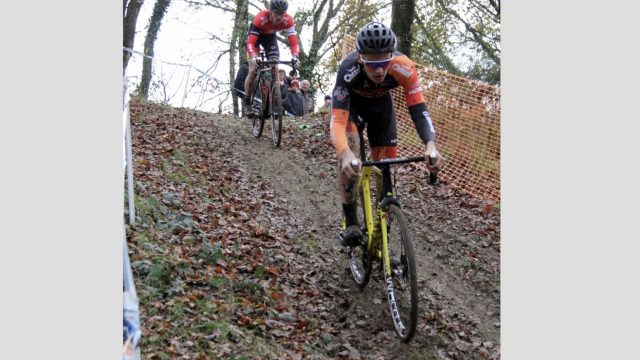 Championnat 22 CX:  Benoist en dmonstration 