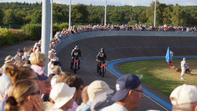 Le vlodrome de Plouay recherche des photos