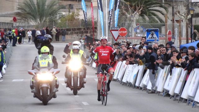 Trofeo Loseta-Andratx :  Toms Skuji&#326;š en solitaire.