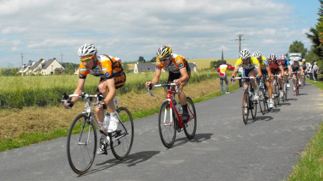 Contre la montre de la Roche aux Fes: Mathieu Boulo leader.