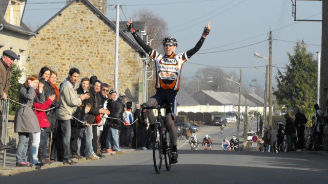 Pass'Cyclisme  La Bazouge du Dsert : les classements 