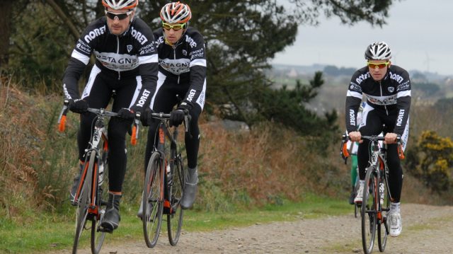 Bretagne Sch Environnement : nouveau maillot