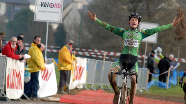 Cyclo-Cross de La Mzire (35) : Lepoitevin chez les cadets, Herv chez les dames.