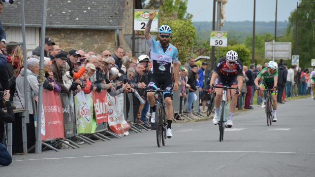 Les Boucles Dingennes: Levasseur triomphe 