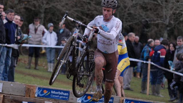 Sbastien Hinault tte d'affiche du cyclo-cross de Panc (35) dimanche