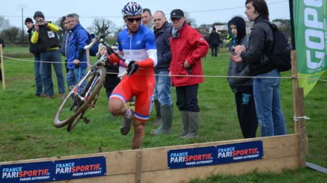 Cyclo-cross de Lanarvily. Mourey : "Fatigu de la semaine"