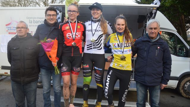 Bretagne CX Dames: Andr, Squiban et Fouquenet