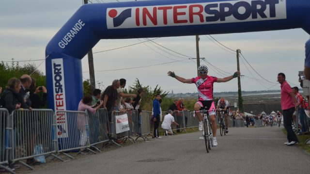 Darmont et Godin s'imposent  Gurande Queniquen (44)