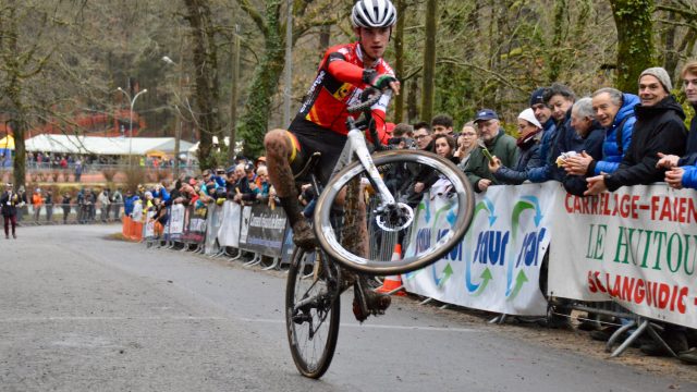 Championnat de Bretagne Juniors : Huby prolonge 