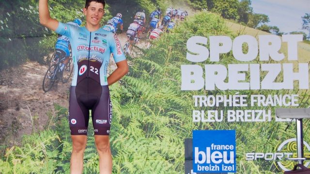 La Sportbreizh 2023 - Trophe France Bleu Breizh Izel : Florian Dauphin vainc le signe indien.