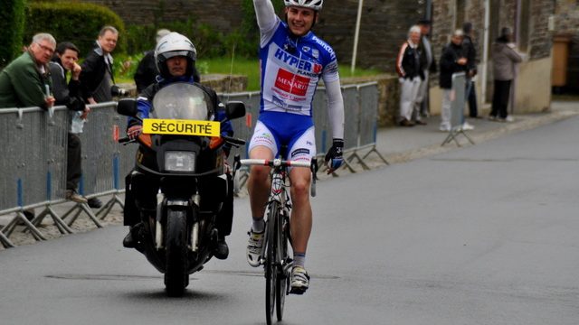 Pass'Cyclisme  Lanfains (22) : Josset en solitaire 