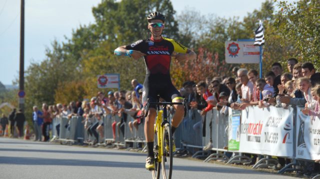 CX d'Argentr-du-Plessis (35): dj Benoist 