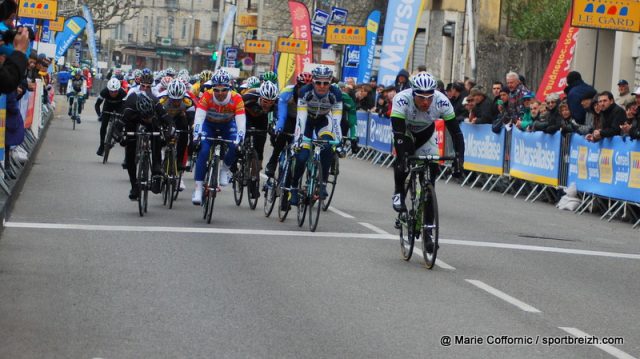 Etoile de Bessges : Kittel en tte