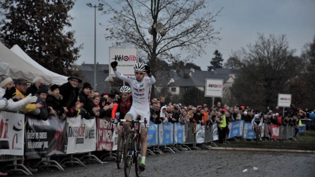 Rtro 2013 Bretagne Cyclo cross :en lites  Le Corre bien-sur !