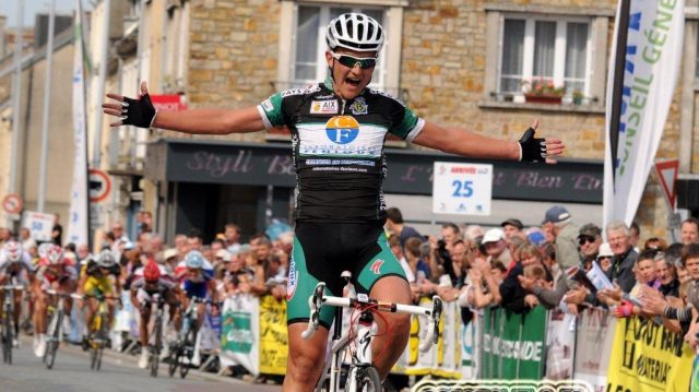 Tour de la Manche : Rostollan en finisseur