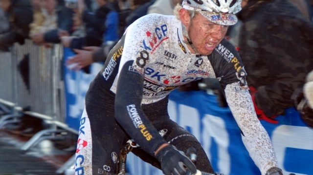 Sylvestercyclo-cross de Bredene: Coz et Boulo 17mes !