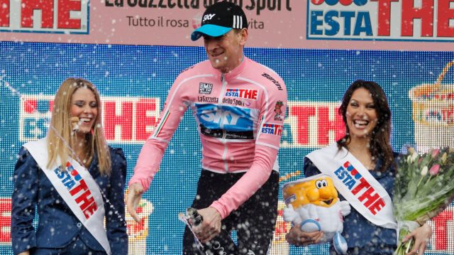 Tour d'Italie: Bradley Wiggins le plus rapide  Amsterdam 